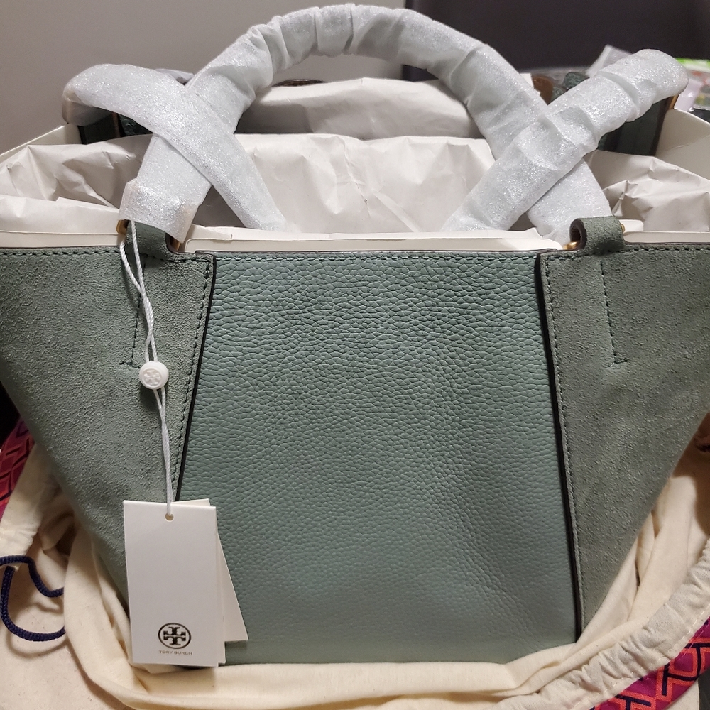 Tory burch bucket bag